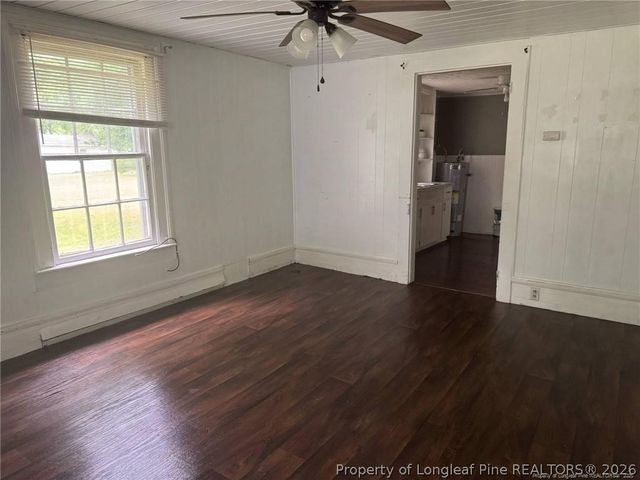 307 S cedar Street, Rowland, NC 28383