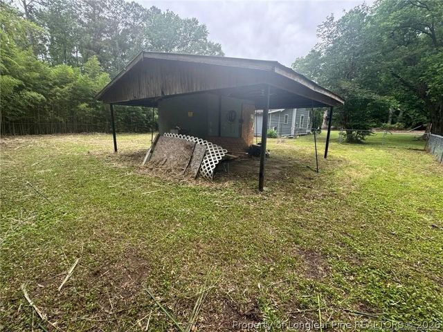 307 S cedar Street, Rowland, NC 28383