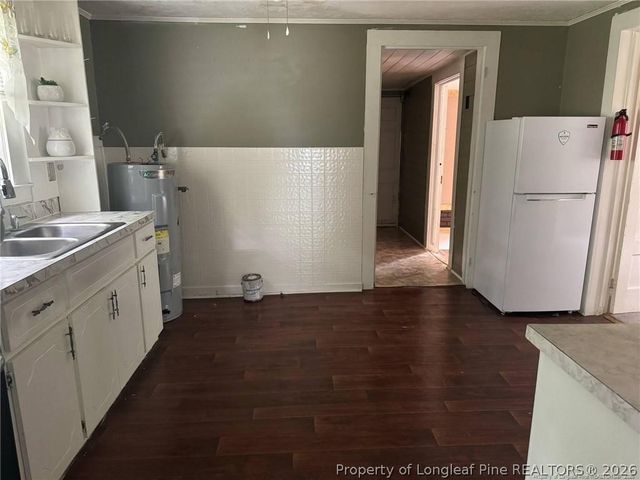 307 S cedar Street, Rowland, NC 28383