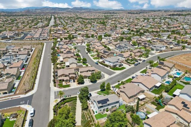 34967 Lava Tree Lane, Winchester, CA 92596