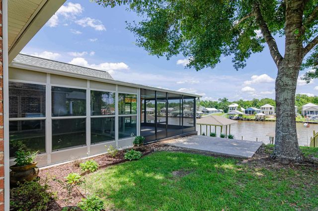 12258 River Highlands Drive, St Amant, LA 70774