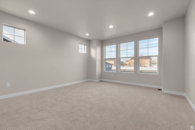 692 W JUNEGRASS LN, Stansbury Park, UT 84074