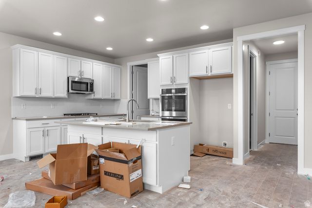 692 W JUNEGRASS LN, Stansbury Park, UT 84074