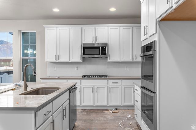 692 W JUNEGRASS LN, Stansbury Park, UT 84074