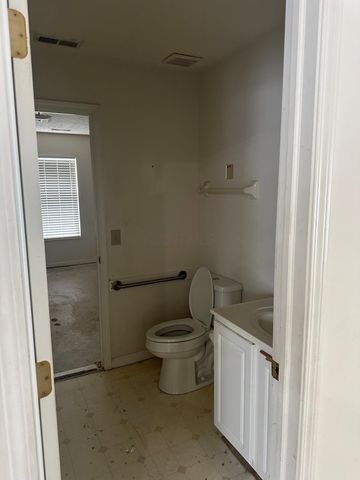 6131 Murphys Pond Road, Canal Winchester, OH 43110