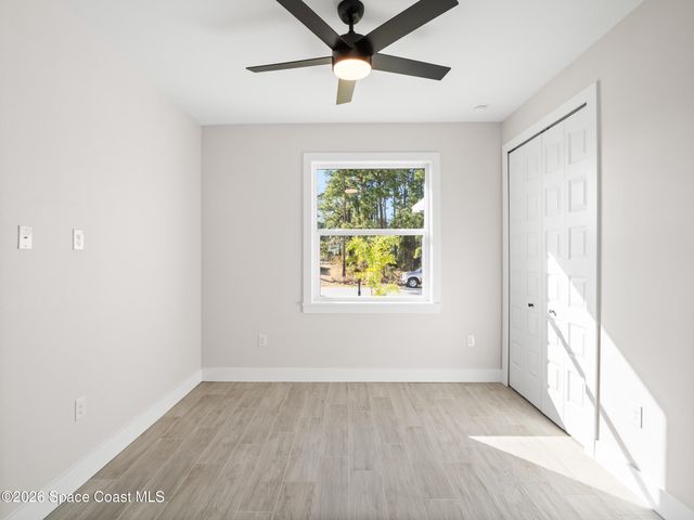 2725 Fields Avenue SE, Palm Bay, FL 32909