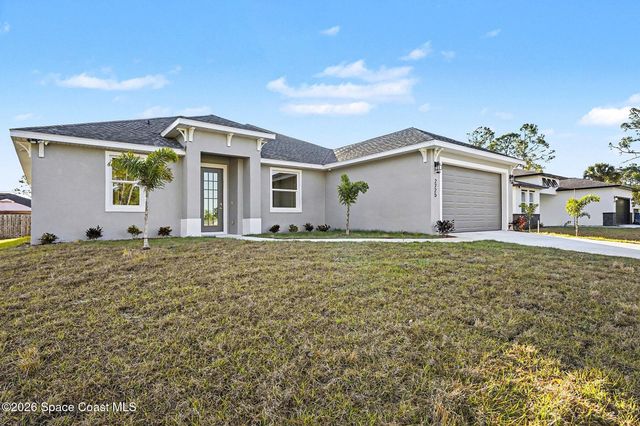 2725 Fields Avenue SE, Palm Bay, FL 32909