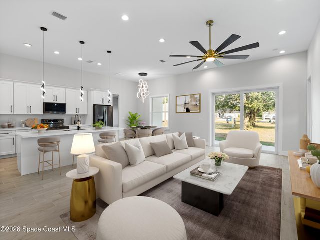 2725 Fields Avenue SE, Palm Bay, FL 32909