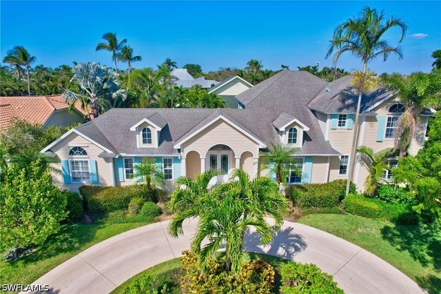 687 9th AVE S, Naples, FL 34102