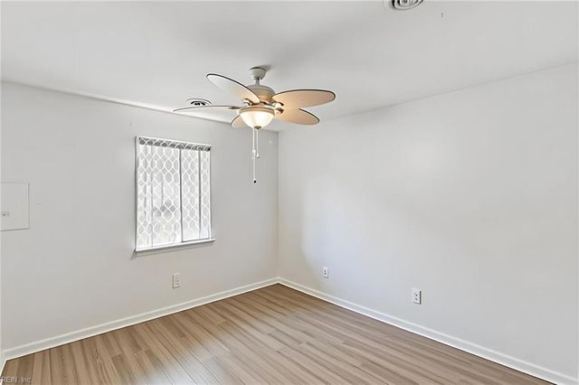 401 Sanders Landing RD, North, VA 23128