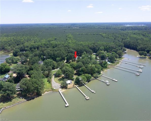401 Sanders Landing RD, North, VA 23128