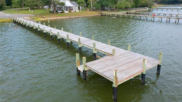 401 Sanders Landing RD, North, VA 23128