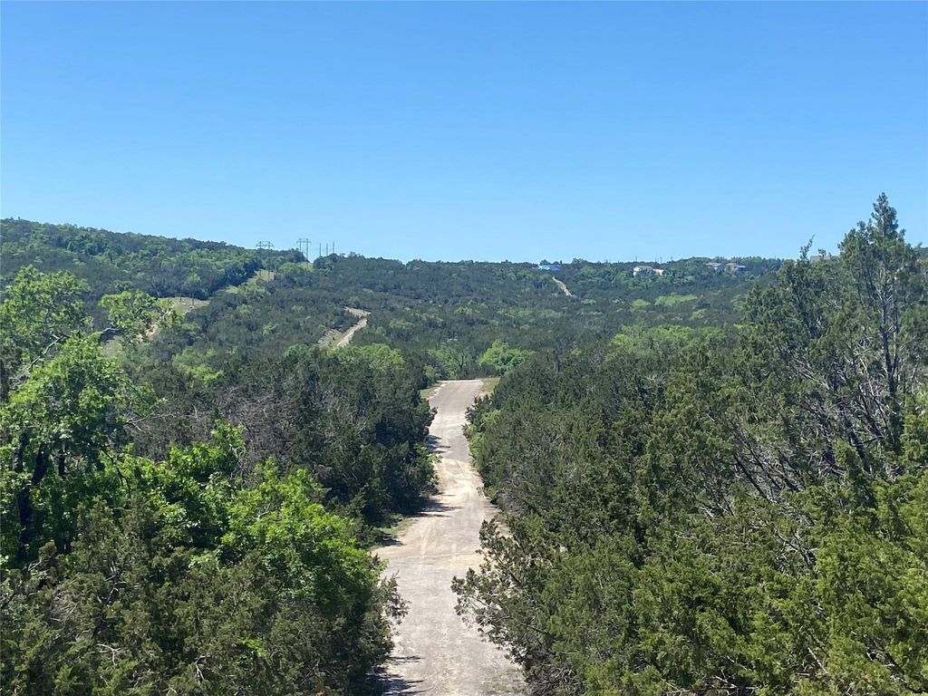 9302 Timber TRL, Lago Vista, TX 78645