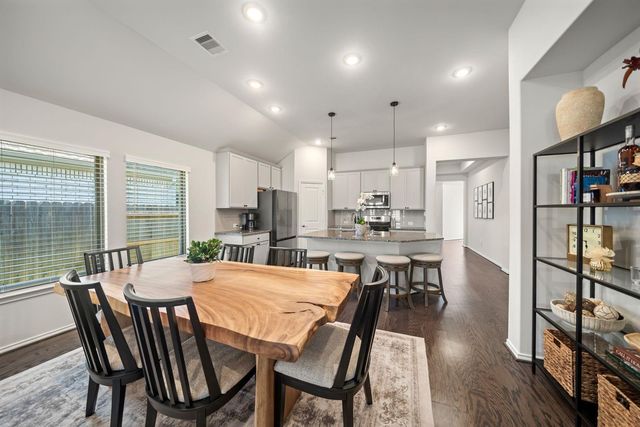 752 Washita Falls Lane, Conroe, TX 77304