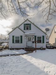 11901 Mortimer Avenue, Cleveland, OH 44111