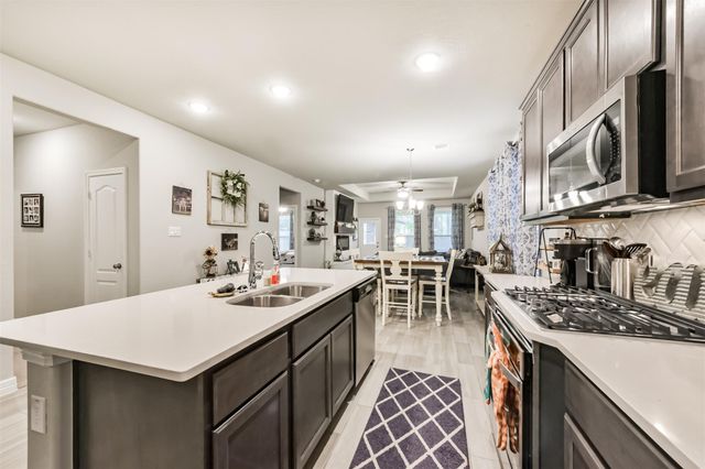 123 Buttonwood Court, Conroe, TX 77318