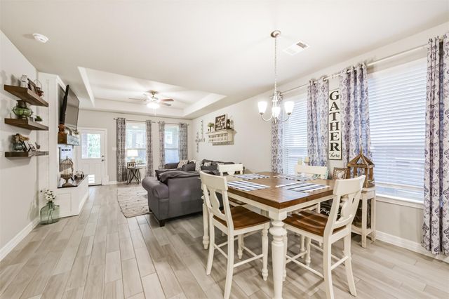 123 Buttonwood Court, Conroe, TX 77318