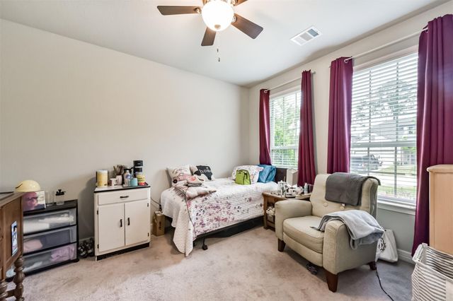 123 Buttonwood Court, Conroe, TX 77318