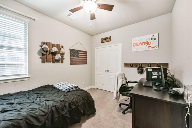 123 Buttonwood Court, Conroe, TX 77318