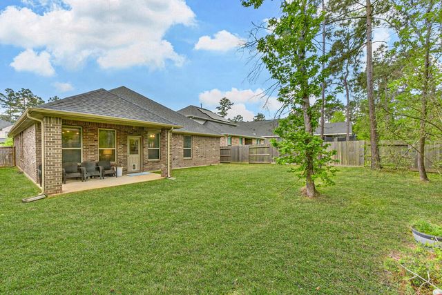 123 Buttonwood Court, Conroe, TX 77318
