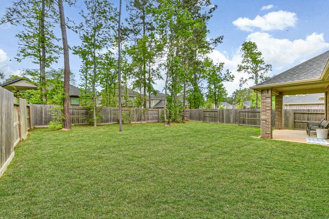 123 Buttonwood Court, Conroe, TX 77318