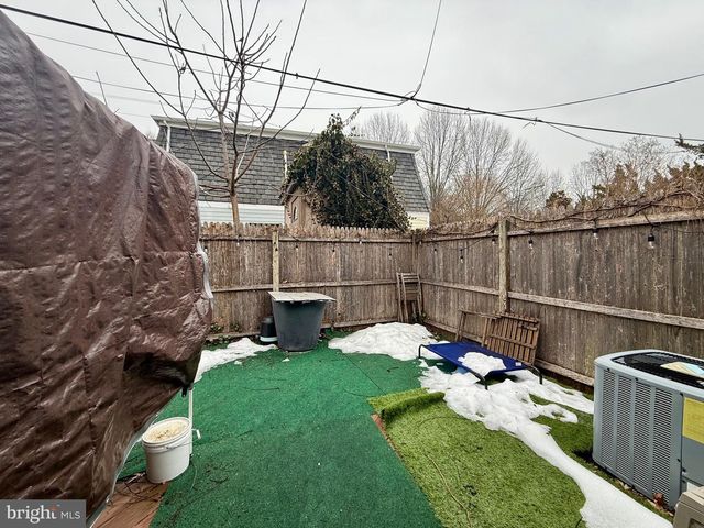 2623 W 18TH ST, Wilmington, DE 19806