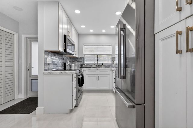 700 NE Harbour Terrace 1250, Boca Raton, FL 33431