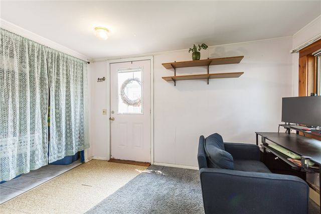 39 South Ave, East Bloomfield, NY 14469