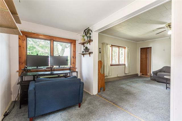 39 South Ave, East Bloomfield, NY 14469