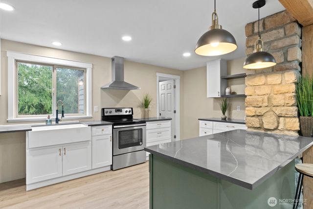 39618 E Meridian, Eatonville, WA 98328