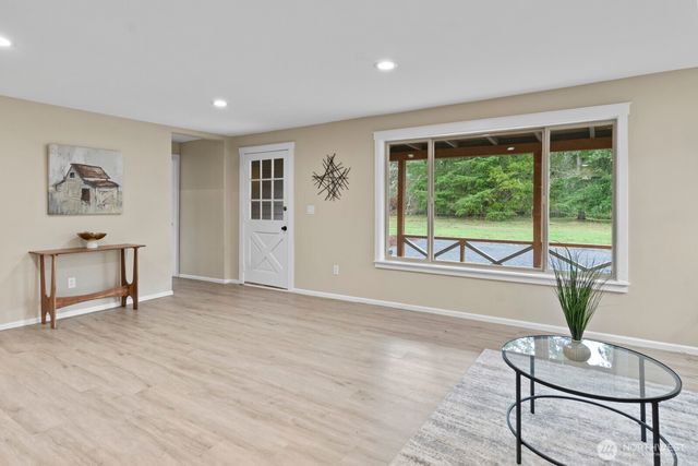 39618 E Meridian, Eatonville, WA 98328