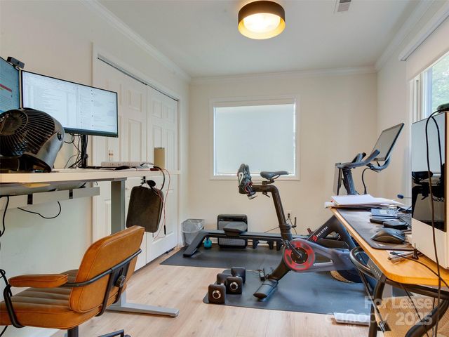 619 Fence Post Lane, Matthews, NC 28105