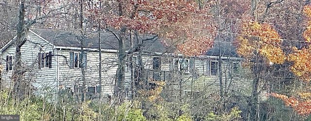 2891 SAUMSVILLE RD, Maurertown, VA 22644