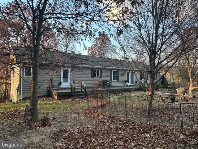 2891 SAUMSVILLE RD, Maurertown, VA 22644