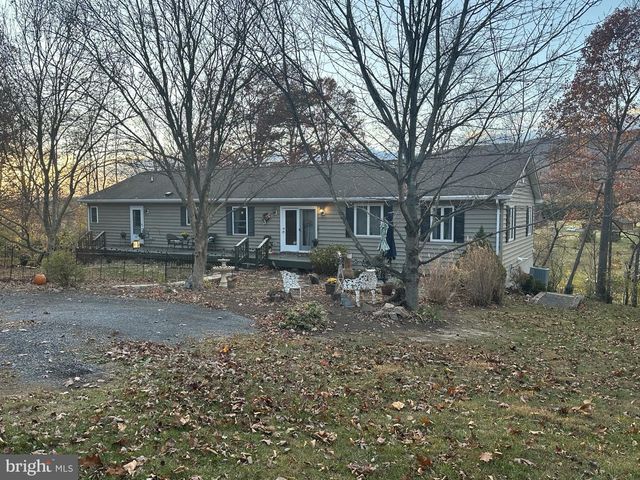 2891 SAUMSVILLE RD, Maurertown, VA 22644