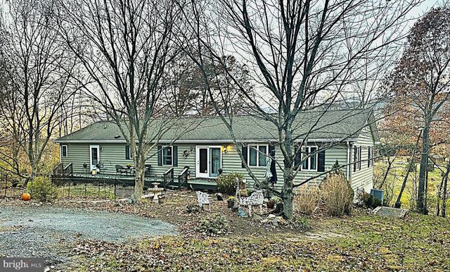 2891 SAUMSVILLE RD, Maurertown, VA 22644