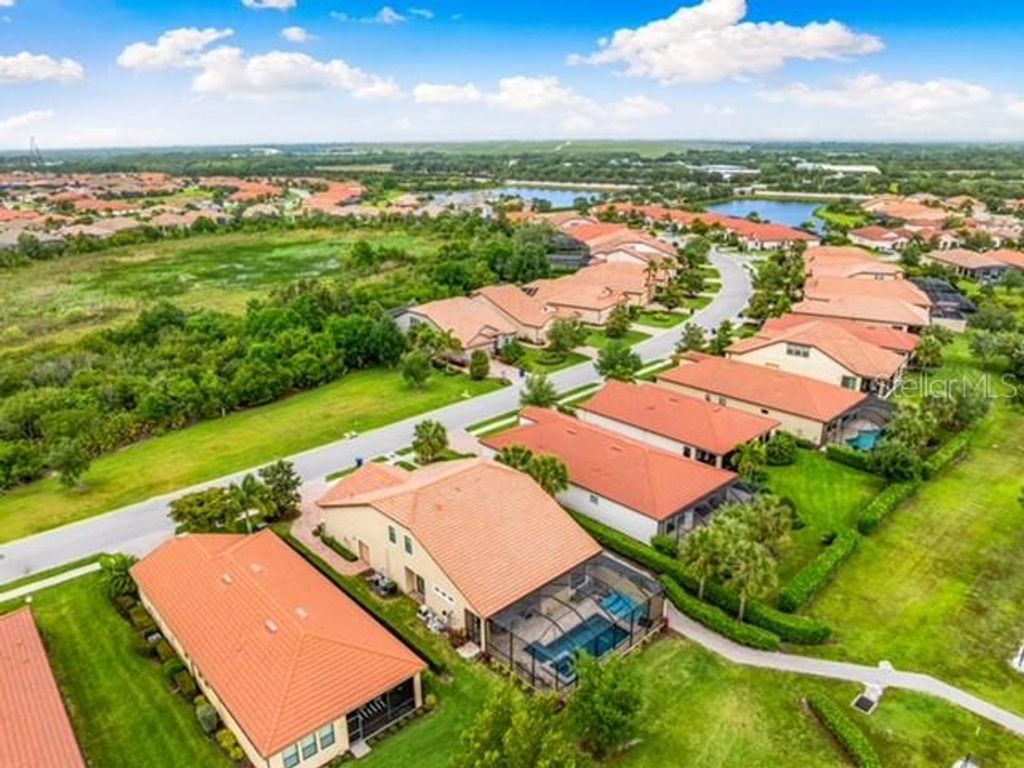 Image 59 of property listing at 4653 ROYAL DORNOCH CIRCLE, Bradenton, FL 34211