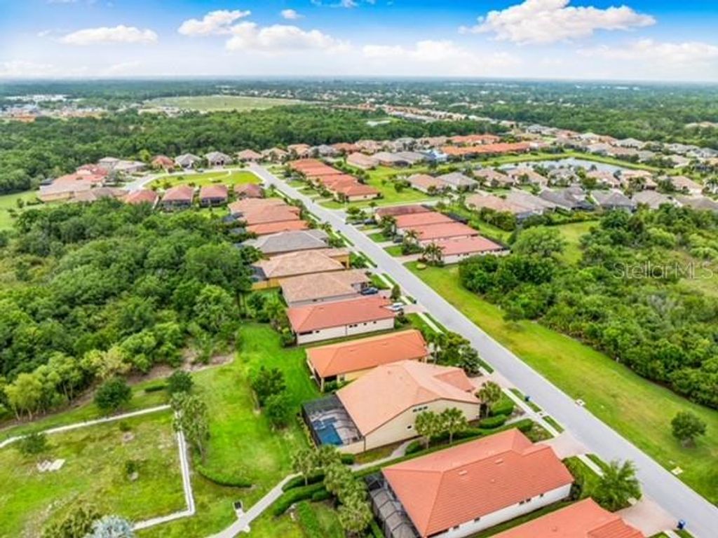 Image 60 of property listing at 4653 ROYAL DORNOCH CIRCLE, Bradenton, FL 34211