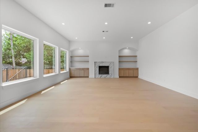 4009 Newshire Drive, Houston, TX 77025