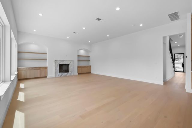 4009 Newshire Drive, Houston, TX 77025