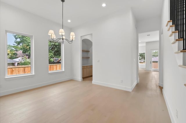 4009 Newshire Drive, Houston, TX 77025