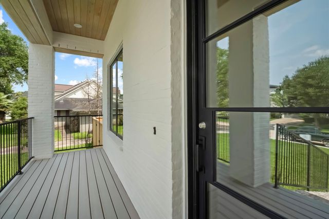 4009 Newshire Drive, Houston, TX 77025