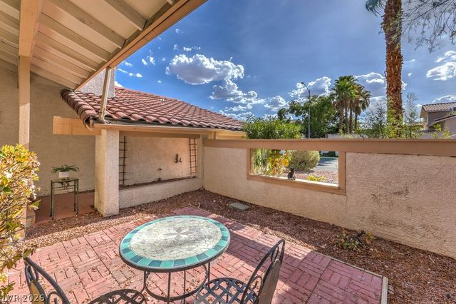 1529 Padova Drive, Las Vegas, NV 89117