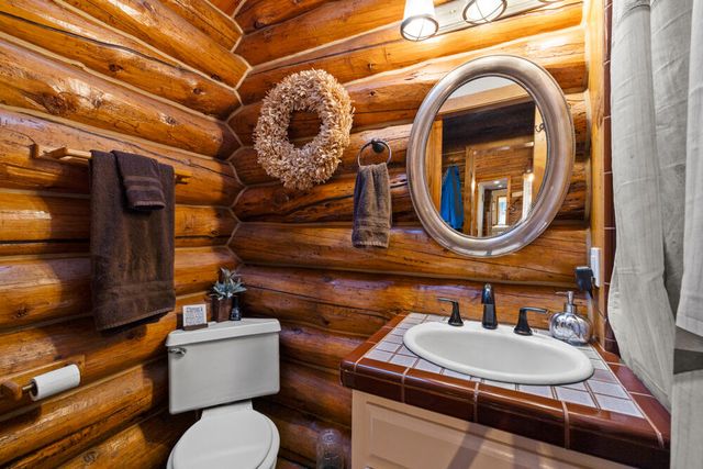 32907 River Bend Road, Chiloquin, OR 97624