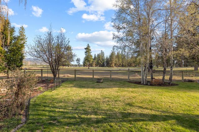 32907 River Bend Road, Chiloquin, OR 97624