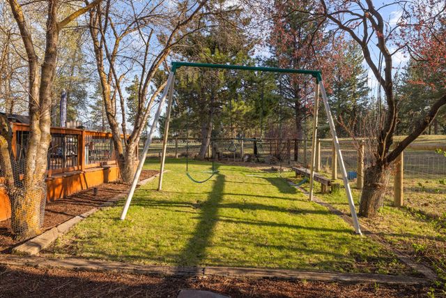 32907 River Bend Road, Chiloquin, OR 97624