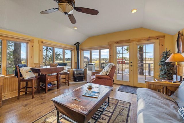 32907 River Bend Road, Chiloquin, OR 97624