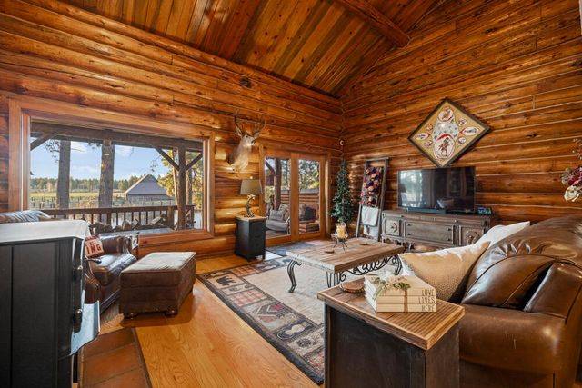 32907 River Bend Road, Chiloquin, OR 97624