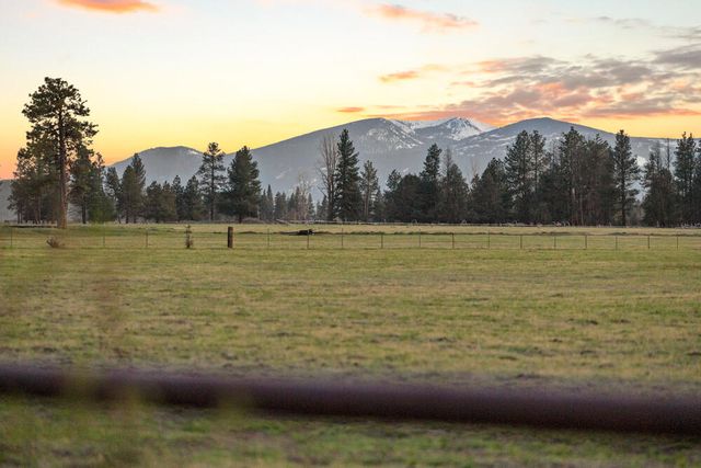 32907 River Bend Road, Chiloquin, OR 97624