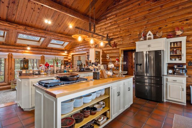 32907 River Bend Road, Chiloquin, OR 97624